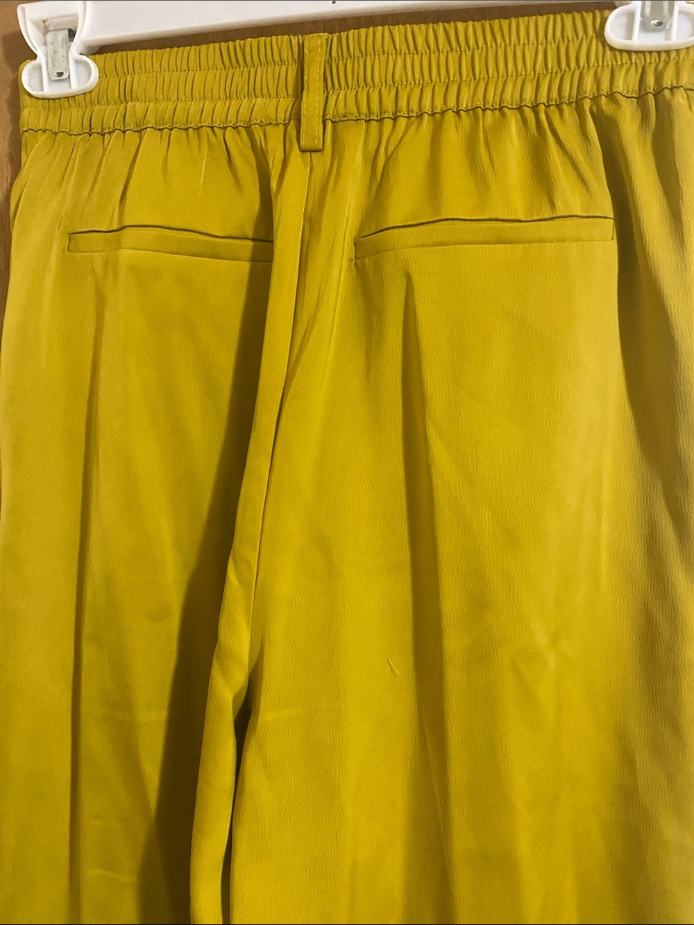 House of Harlow 1960 Mustard Yellow Wide-Leg Pants & Cropped Cami Open to Offers - Picture 3 of 16